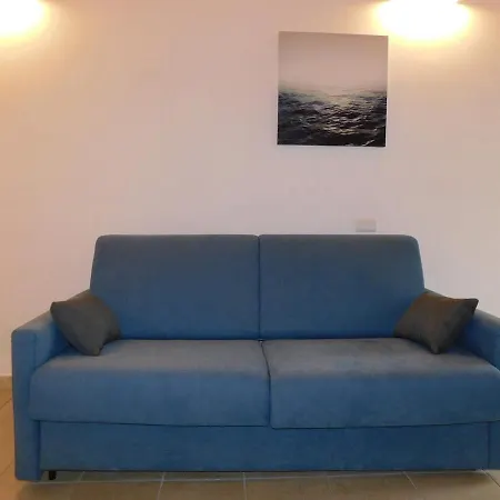 Monolocale Mansardato Gp Apartmán *